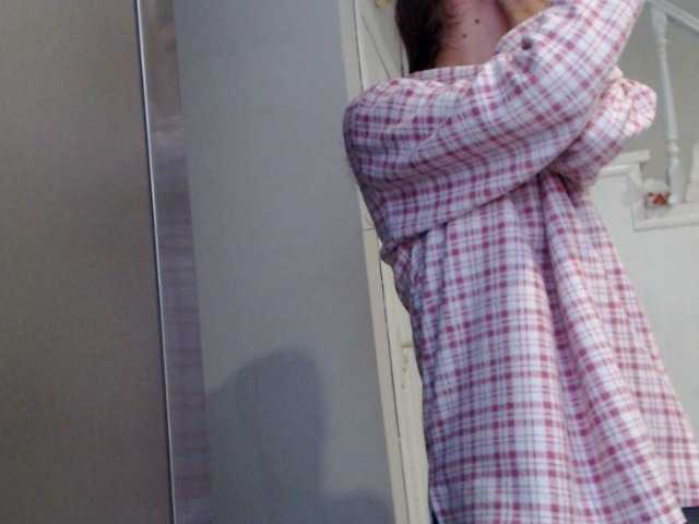 Capturas de tela de transmissão Emmi-li