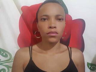 Chat de vídeo erótico EPIPHANNIE