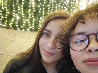 Chat de vídeo erótico Esmerraldaa-mia