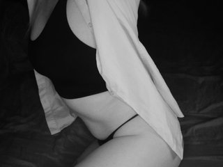 Chat de vídeo erótico Essy-Vettie