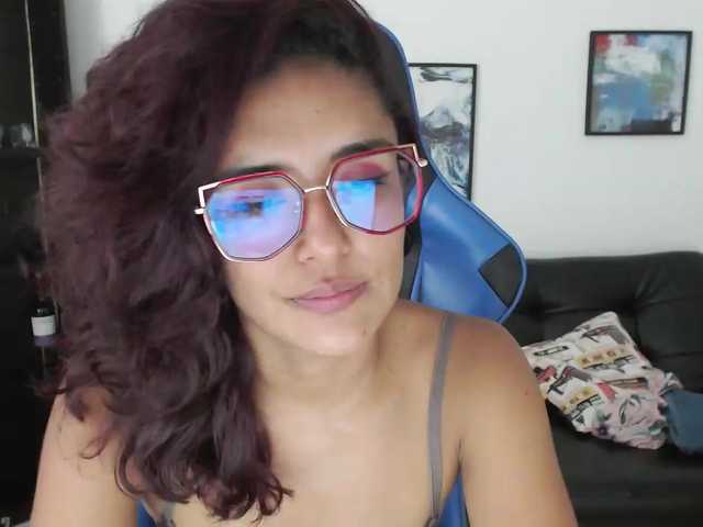 Capturas de tela de transmissão Estefani-purple