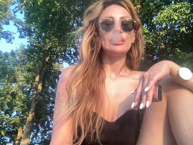 Capturas de tela de transmissão EvaGrey