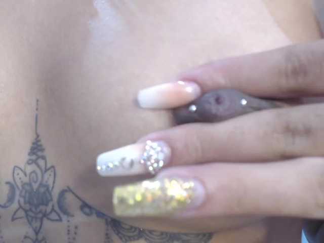 Capturas de tela de transmissão evalovely