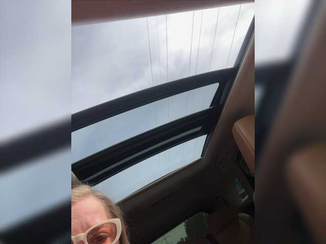 Capturas de tela de transmissão MissEva
