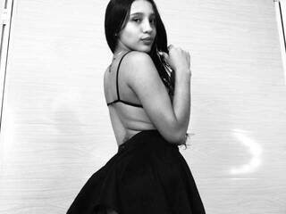 Chat de vídeo erótico Evangeline18