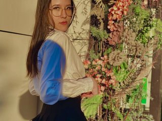 Chat de vídeo erótico NickyColienc