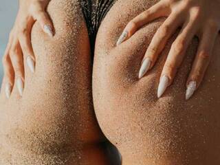 Chat de vídeo erótico Evelynne---Lisa