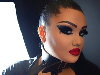 Chat de vídeo erótico EvilBabyDomina