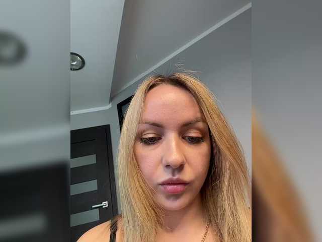 Capturas de tela de transmissão FancyBaby