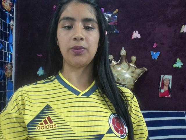 Capturas de tela de transmissão Madalinekroft