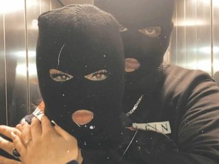 Chat de vídeo erótico FirE_AND_GasolinE