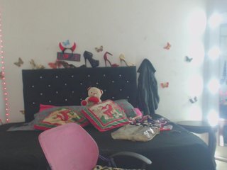 Chat de vídeo erótico flacapaola11