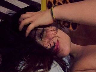 Chat de vídeo erótico Flora-med