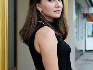 Chat de vídeo erótico Hotbombita