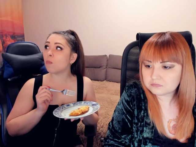 Capturas de tela de transmissão --Foxy--