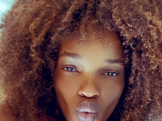 Chat de vídeo erótico FreakkyAira