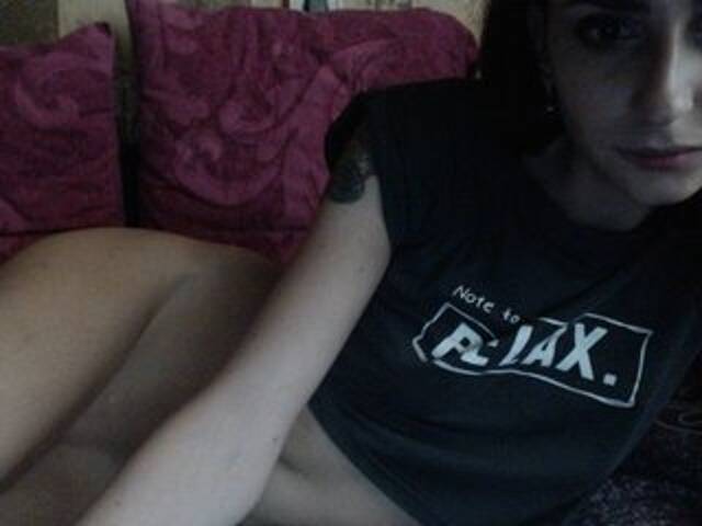 Capturas de tela de transmissão FuckCunt111