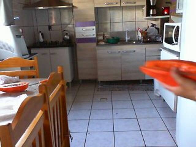 Capturas de tela de transmissão GabiBrasil