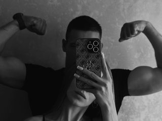 Chat de vídeo erótico theadebuenoo