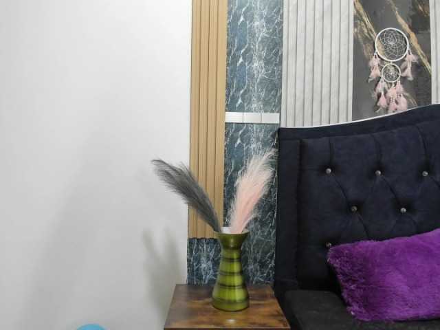 Capturas de tela de transmissão GatubelaHot69
