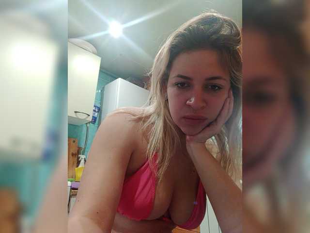 Capturas de tela de transmissão GinaLettie