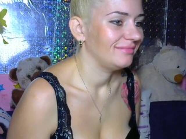 Capturas de tela de transmissão -Brilliancy-