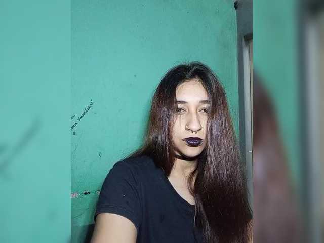 Capturas de tela de transmissão Goddessnmesis
