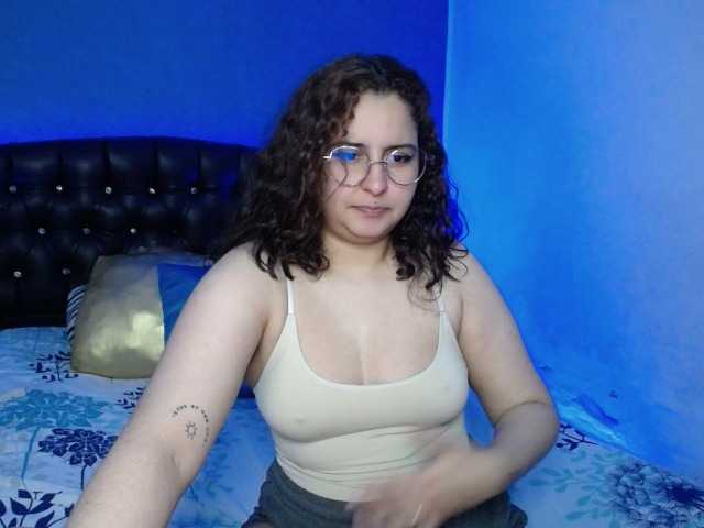 Fotos goddesstepha1 Hi , enter if u wanna talk! Goal: GOAL: Sexy Dance #teen #lovense #boobs #cute #new -I dont do free shows xoxox