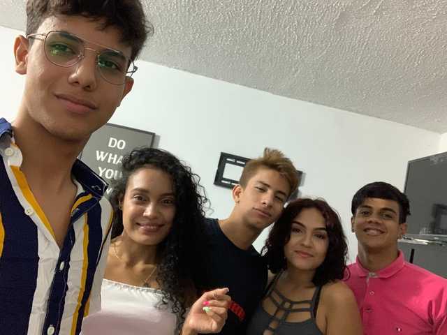 Foto do perfil goldstarseex