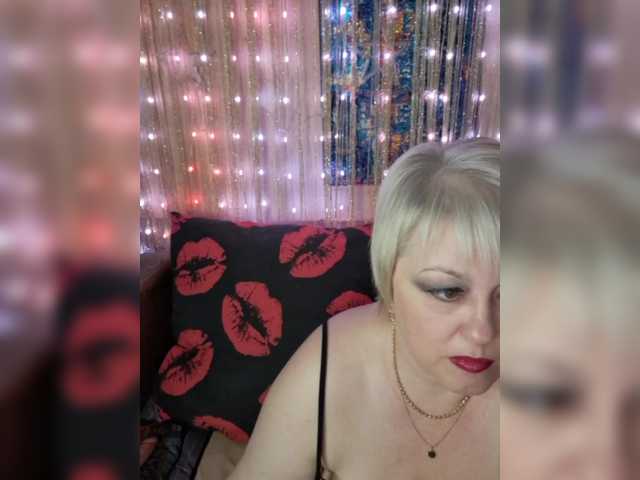 Fotos _Sonya_ Sonya is on the air! Favorite vibration -111, 222, tits-180, pussy-250, ass-300, naked-600. Without rudeness and foul language in the chat. TOKENS are only included in THE GENERAL CHAT!