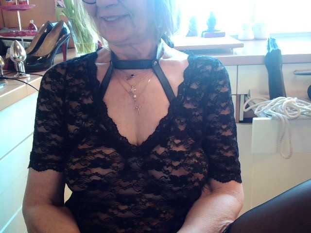 Capturas de tela de transmissão Granny1