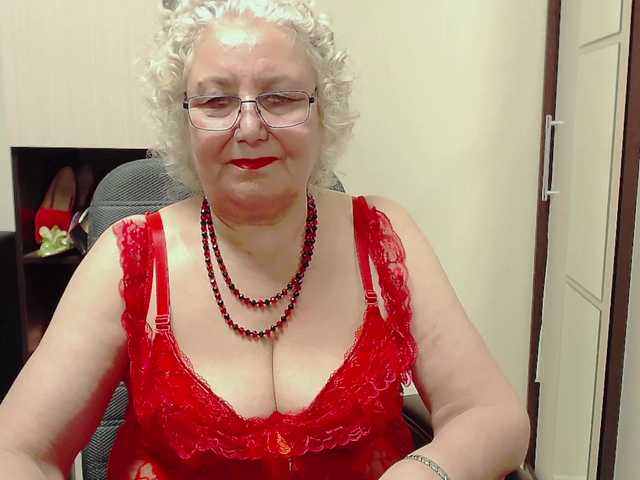 Capturas de tela de transmissão GrannyWants