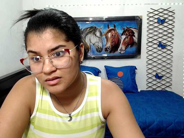 Capturas de tela de transmissão grilcandy