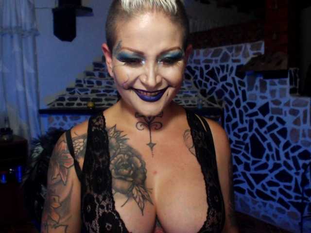 Fotos gyanhatatho #pussy #ass #anal #squirt #oilshow #feetshow #bondage #tattoedgirl #piercedpussy #piercednipples #bigtits #bigass #latingirl #makeup #cosplay #cute