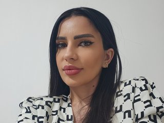 Chat de vídeo erótico Gyuliaa