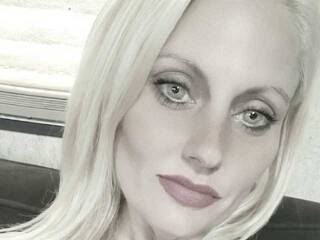 Chat de vídeo erótico HadleyJo