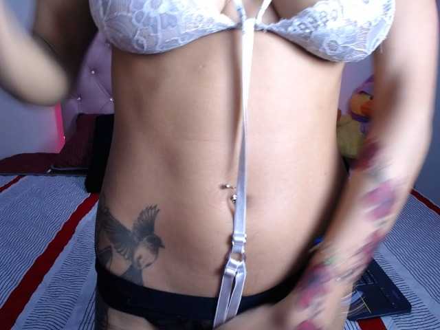 Capturas de tela de transmissão HannaPalmer