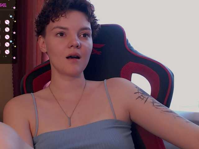 Capturas de tela de transmissão HaoriChan