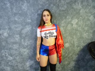 Chat de vídeo erótico harleyqueen-s