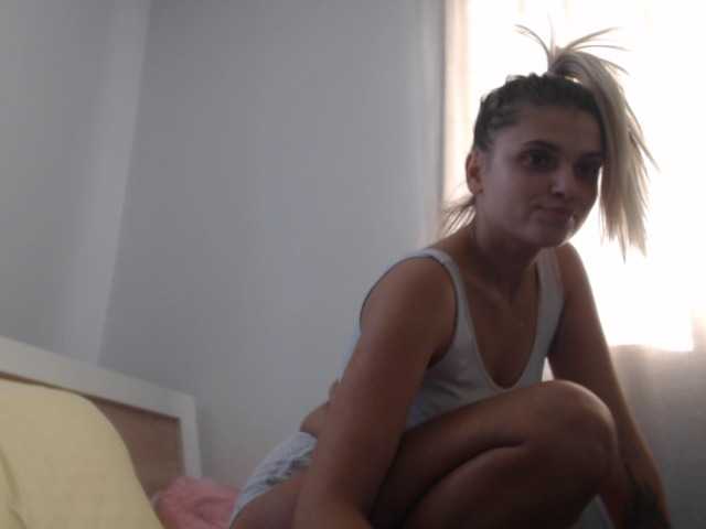 Fotos harlyblue hello guys and girls why not?what you found in my room ?you found lush , ass pussy fingers but you found a frend and a good talk to!#boobs 15 ,pussy 30,finger pussy 44 finger ass55,pm 1 feet 5 and come and discover me !