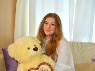 Chat de vídeo erótico HarmoniousVio