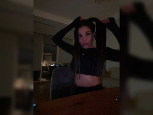 Capturas de tela de transmissão Helgapotakki