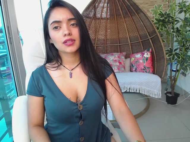 Capturas de tela de transmissão HellenRoss