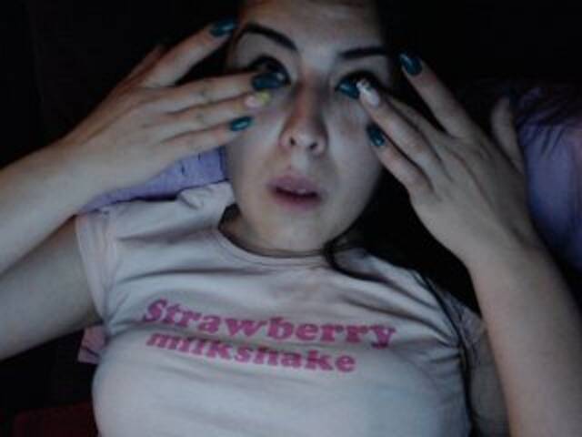 Capturas de tela de transmissão HelloKitty20