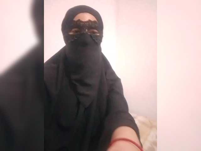 Capturas de tela de transmissão Hijabi-Girl