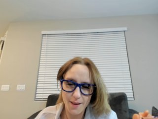 Capturas de tela de transmissão HollyTwerks