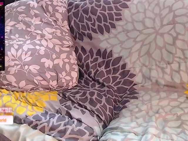 Capturas de tela de transmissão _Little_Alizee_x
