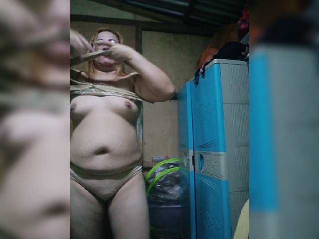 Capturas de tela de transmissão Horny-Nelli