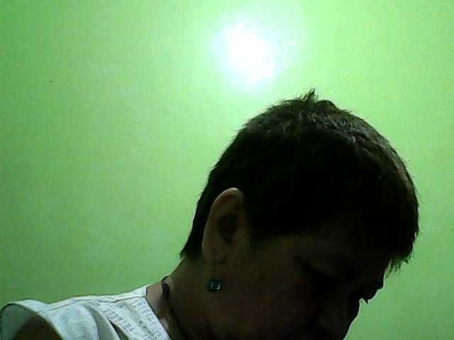 Capturas de tela de transmissão HornyGranny