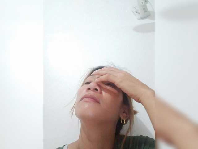 Capturas de tela de transmissão HotAshley24